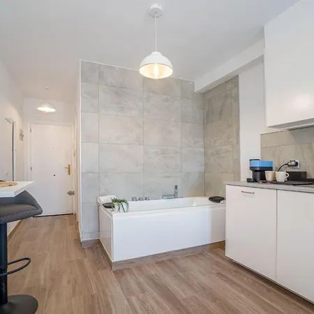 San Luis By Interhome * Empuriabrava