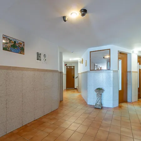 Apartment San Luis By Interhome Empuriabrava